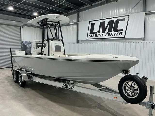 Slide: The Image of Pathfinder 2500 Hybrid 2026 - 6