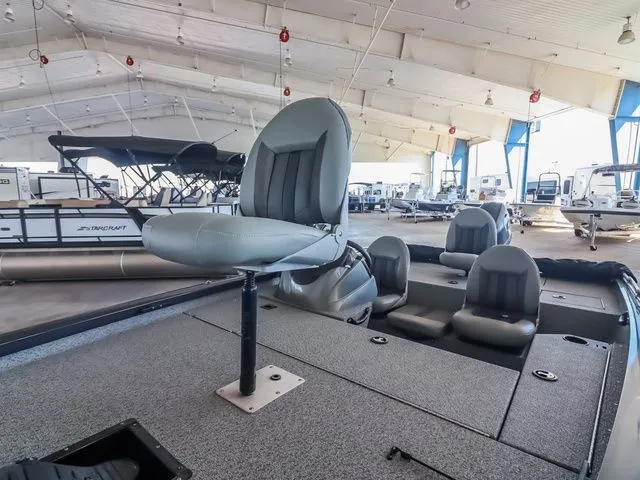 Slide: The Image of G3 Sportsman 1610 2022 - 11