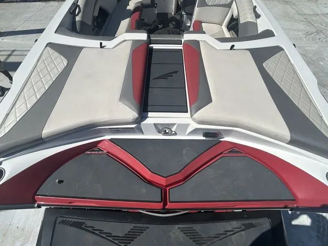 Slide: The Image of Tigé Z3 2015 - 15