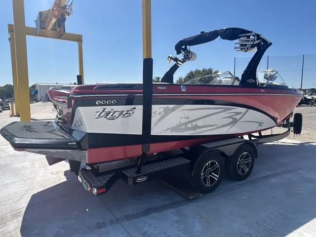 Slide: The Image of Tigé Z3 2015 - 3