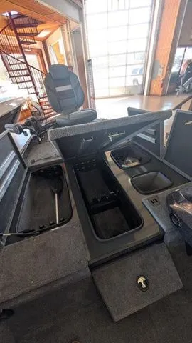 Slide: The Image of Ranger RT188P 2026 - 9