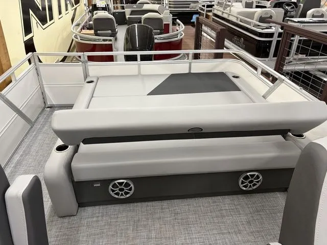 Slide: The Image of Sun Tracker PB 22RF 2026 - 15