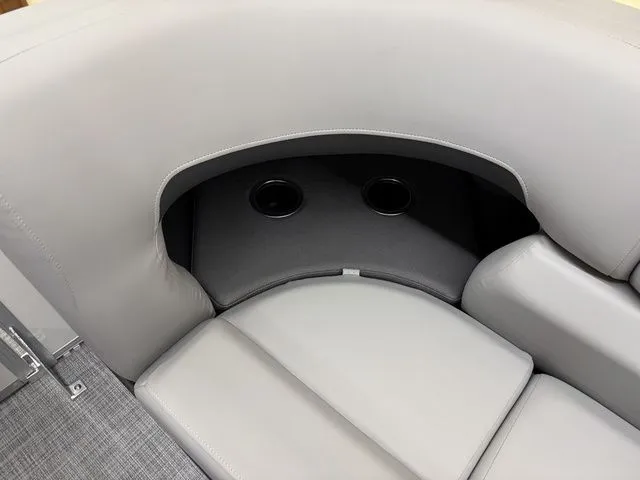 Slide: The Image of Sun Tracker PB 22RF 2026 - 8