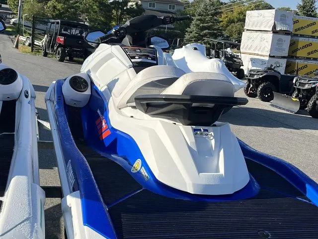 Slide: The Image of Yamaha VX 2022 - 8