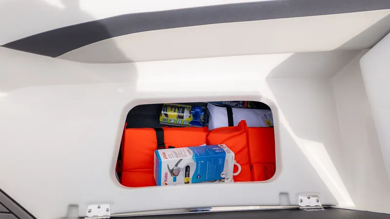 Slide: The Image of Starcraft SVX 171 OB 2025 - 19