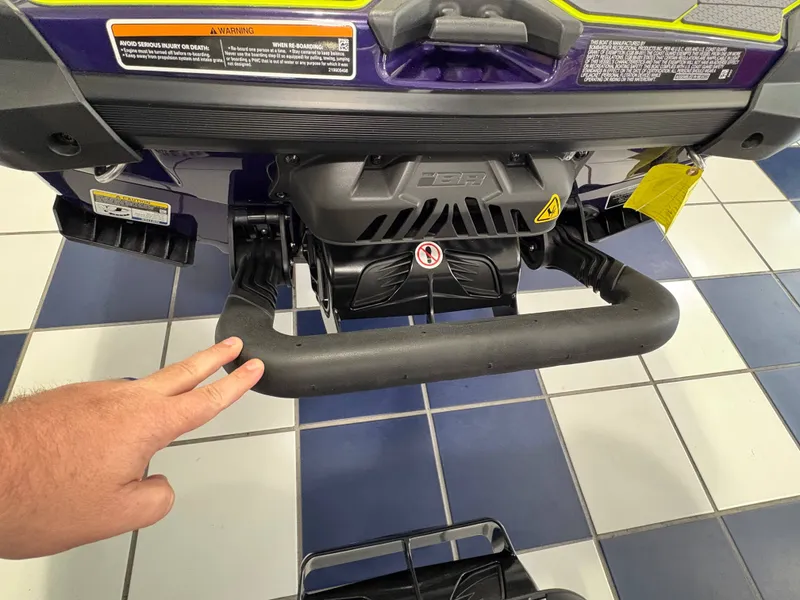 Slide: The Image of Sea-Doo RXT-X 300 w/ sound 2021 - 10