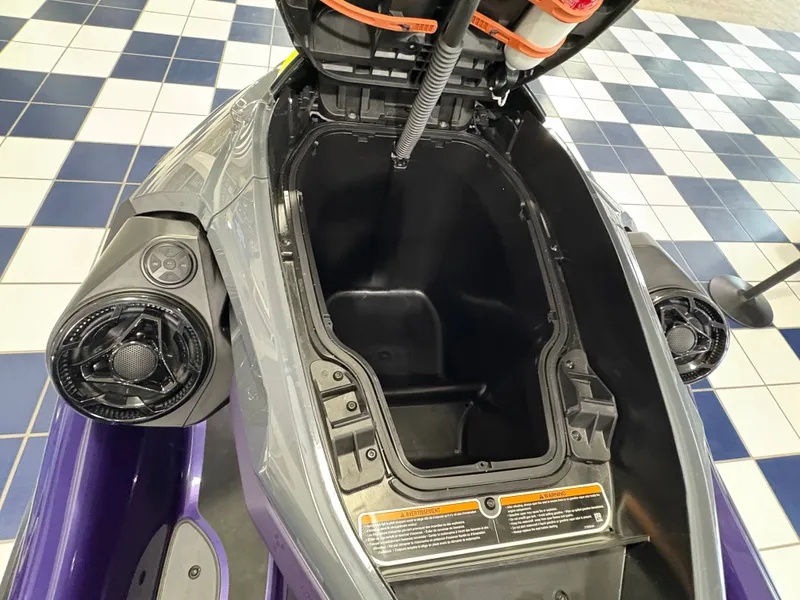 Slide: The Image of Sea-Doo RXT-X 300 w/ sound 2021 - 20