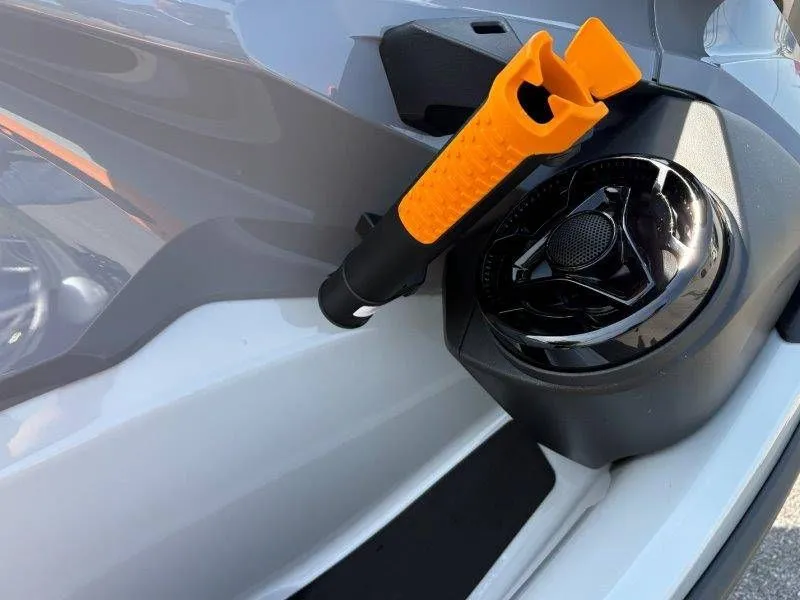 Slide: The Image of Sea-Doo FishPro Trophy 170 w/ Sound 2026 - 20