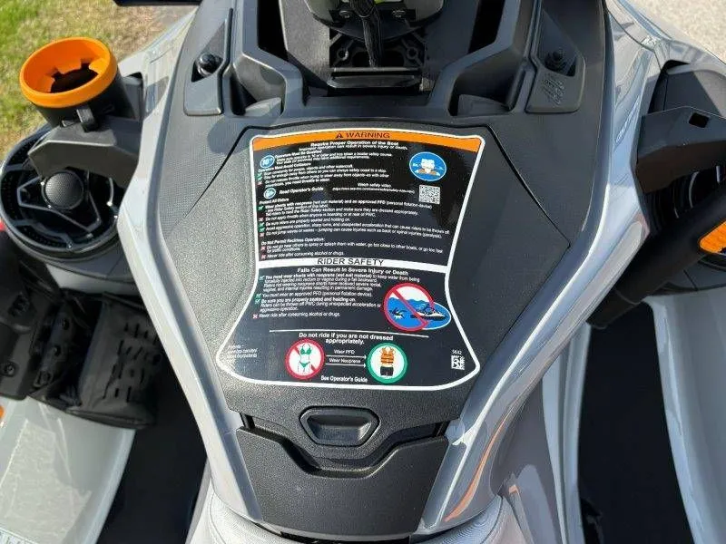 Slide: The Image of Sea-Doo FishPro Trophy 170 w/ Sound 2026 - 22