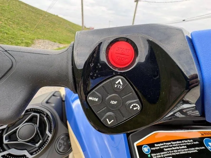 Slide: The Image of Sea-Doo WAKE 170 W/ SOUND 2026 - 16