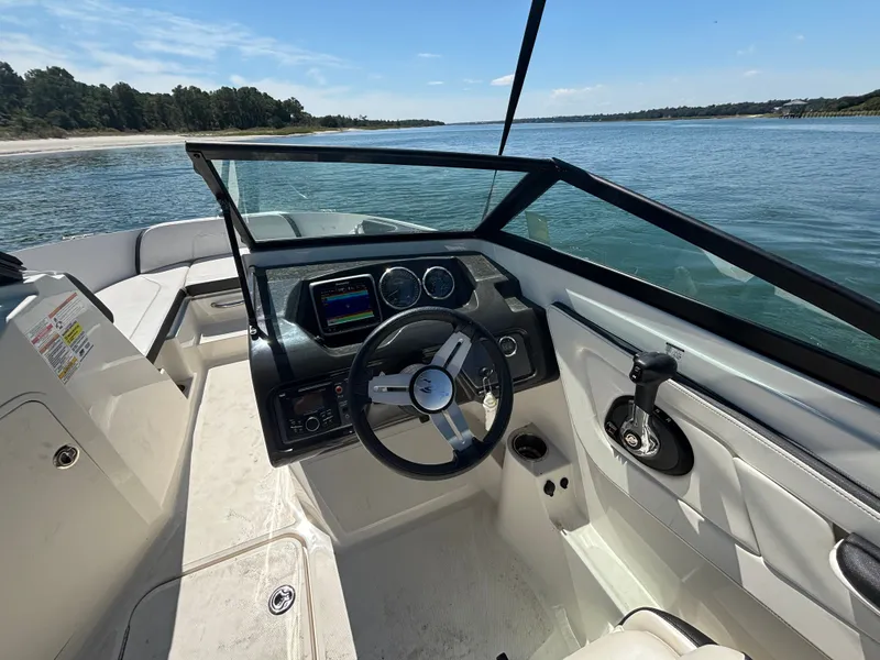 Slide: The Image of Sea Ray SPX 190 Outboard 2017 - 19