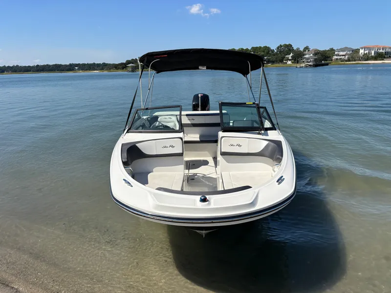 Slide: The Image of Sea Ray SPX 190 Outboard 2017 - 3