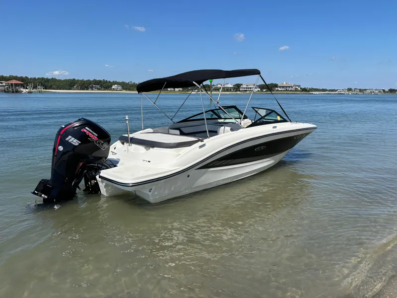 Slide: The Image of Sea Ray SPX 190 Outboard 2017 - 7
