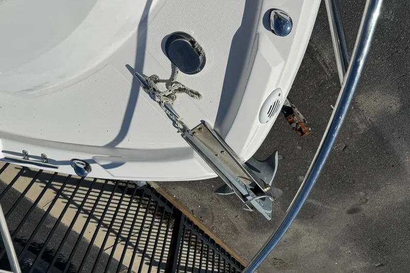 Slide: The Image of 2012 Wellcraft 210 Coastal boat anchor and deck details. - 21