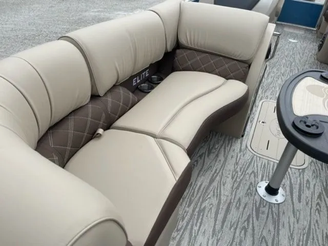 Slide: The Image of SunCatcher ELITE 324RC 2023 - 14