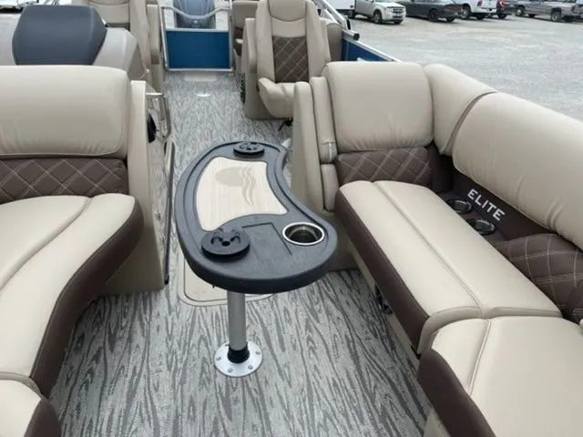 Slide: The Image of SunCatcher ELITE 324RC 2023 - 15