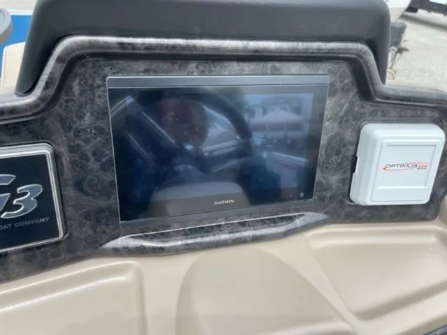 Slide: The Image of SunCatcher ELITE 324RC 2023 - 35