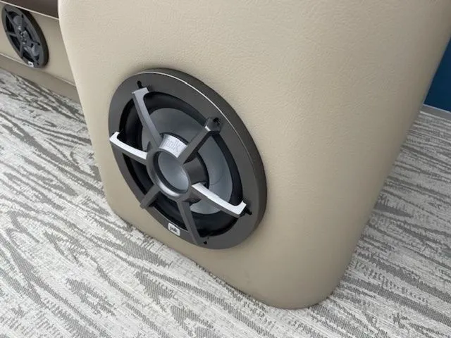 Slide: The Image of SunCatcher ELITE 324RC 2023 - 37