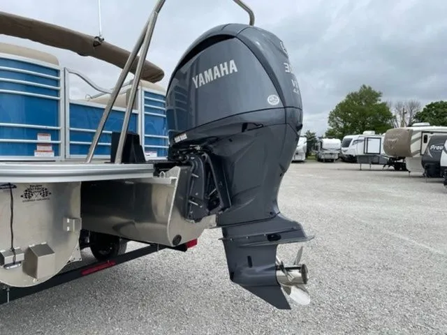 Slide: The Image of SunCatcher ELITE 324RC 2023 - 7