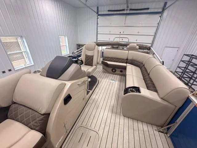 Slide: The Image of SunCatcher Elite 326 SE 2024 - 17