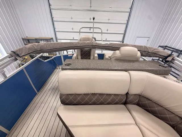 Slide: The Image of SunCatcher Elite 326 SE 2024 - 25