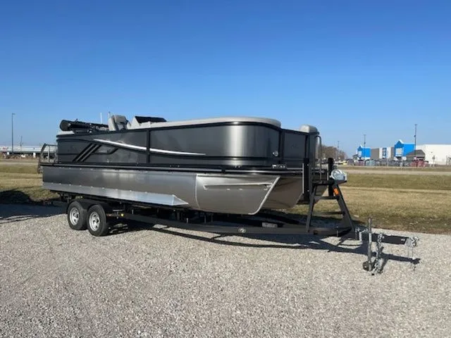 The Image of SunCatcher Fusion 324RC 2025 - 1