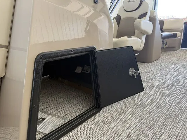 Slide: The Image of SunCatcher Select 324RC 2025 - 15