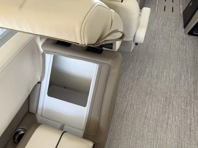 Slide: The Image of SunCatcher Select 324RC 2025 - 30