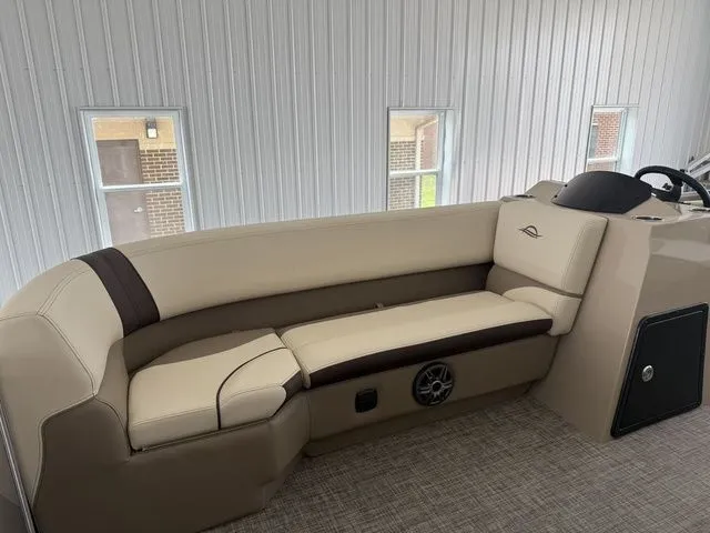 Slide: The Image of SunCatcher Select 20RC 2025 - 14