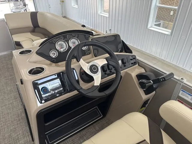 Slide: The Image of SunCatcher Select 20RC 2025 - 24