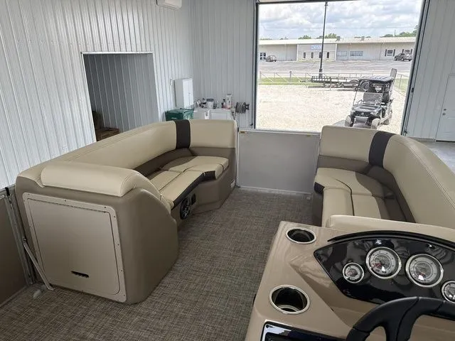 Slide: The Image of SunCatcher Select 20RC 2025 - 30