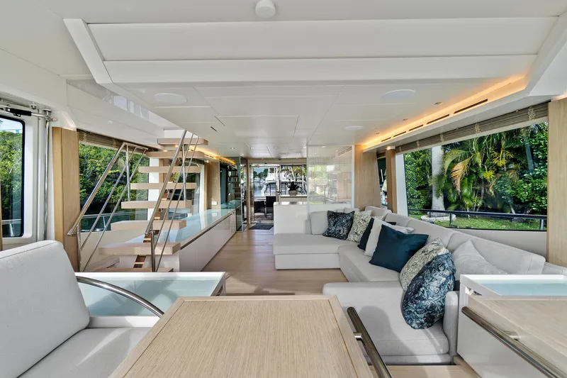 Slide: The Image of Luxurious interior of 2021 Monte Carlo Yachts MCY 76 Skylounge with modern design. - 10