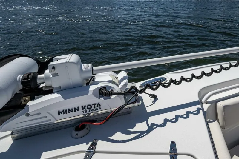 Slide: The Image of Minn Kota Terrova motor on 2022 Sea Hunt Ultra 265 SE boat, on water. - 8