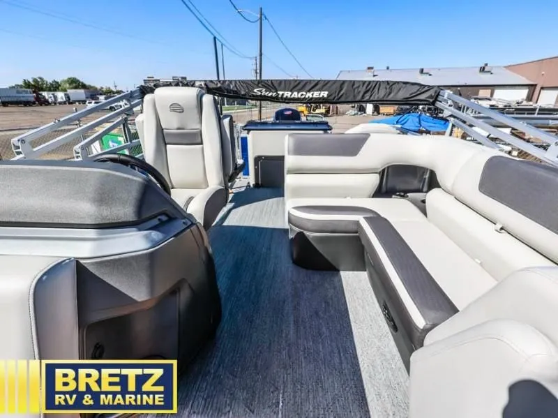 Slide: The Image of Fishin Barge 20 2026 - 17