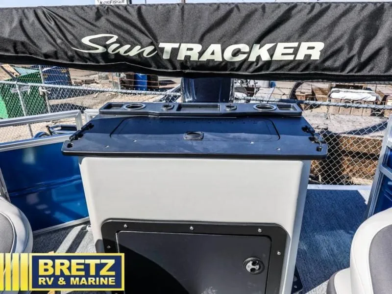 Slide: The Image of Fishin Barge 20 2026 - 9