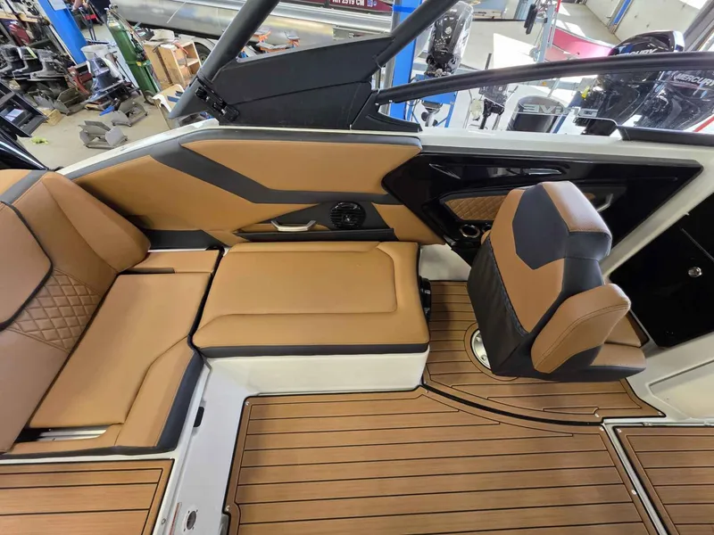 Slide: The Image of Yamaha 252SD 2026 - 5