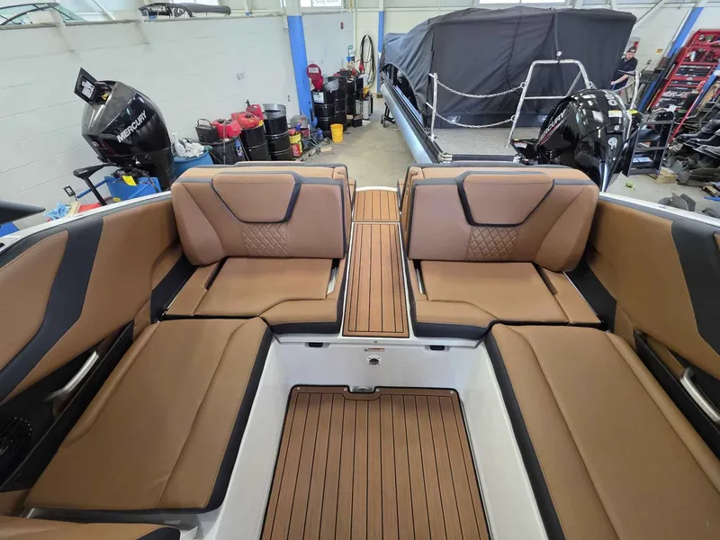 Slide: The Image of Yamaha 252SD 2026 - 7