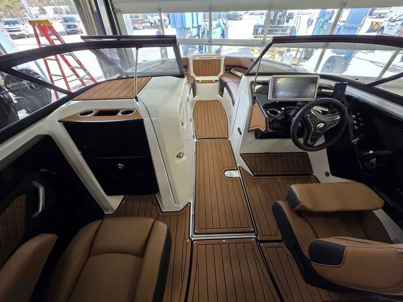 Slide: The Image of Yamaha 252SD 2026 - 9