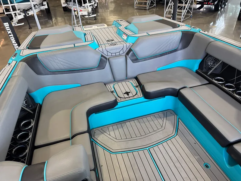 Slide: The Image of Nautique Super Air Nautique GS22 2021 - 14