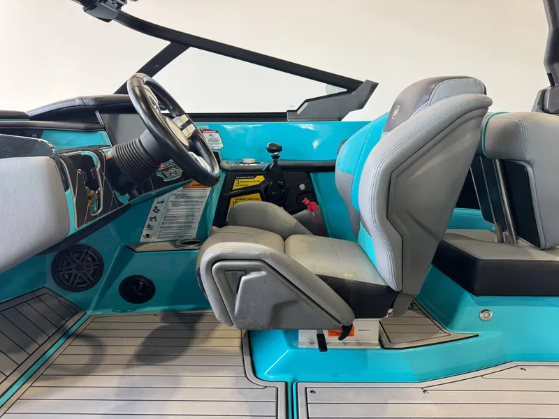 Slide: The Image of Nautique Super Air Nautique GS22 2021 - 21