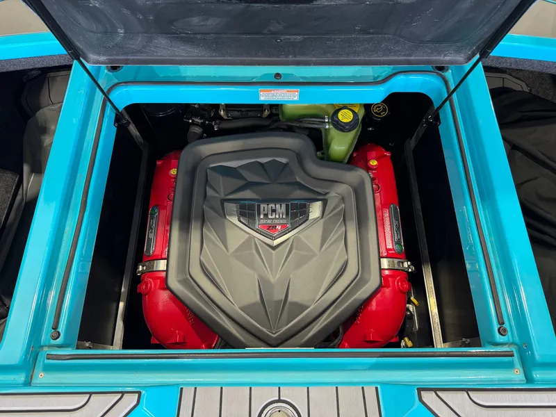 Slide: The Image of Nautique Super Air Nautique GS22 2021 - 26