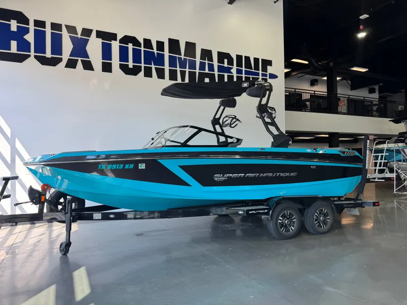Slide: The Image of Nautique Super Air Nautique GS22 2021 - 3