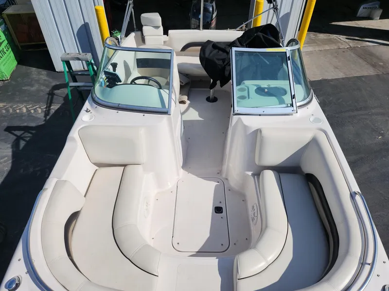 Slide: The Image of Hurricane SunDeck 187 OB 2002 - 6