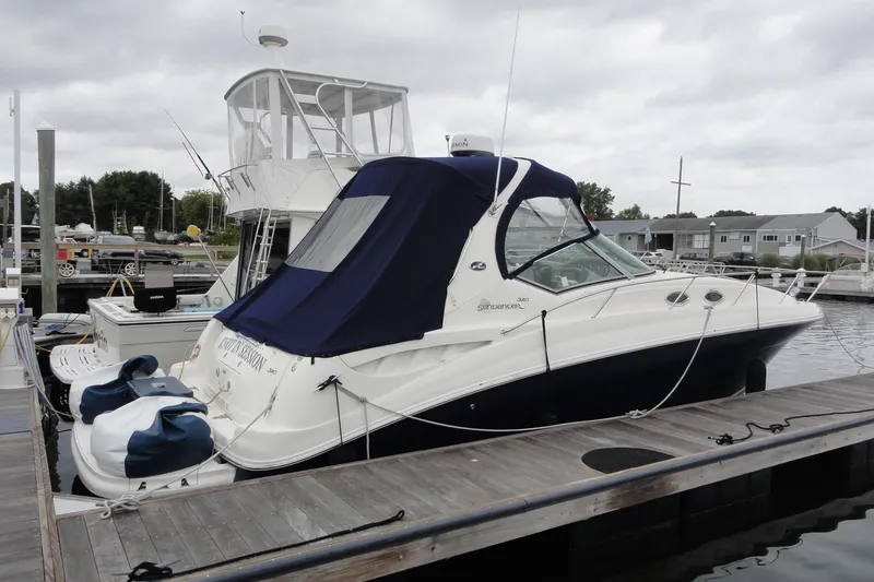 The Image of Sea Ray Sundancer 320 2004 - undefined