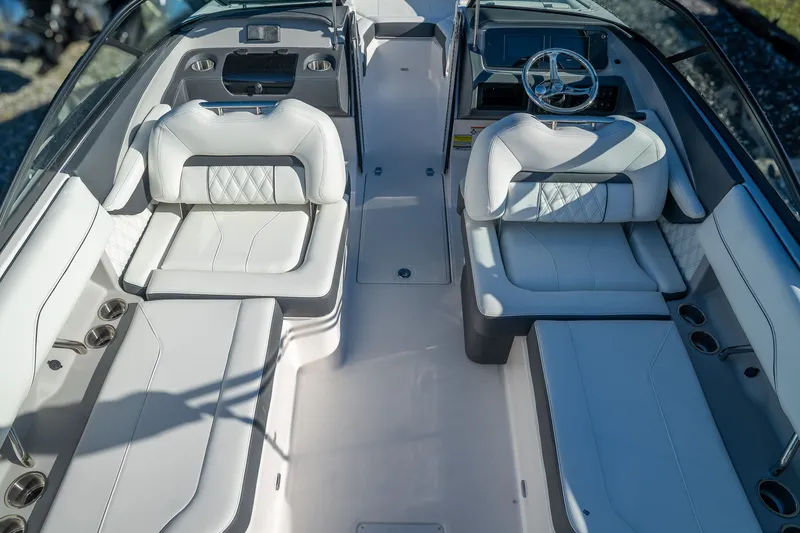 Slide: The Image of Regal LX 2 2026 - 14