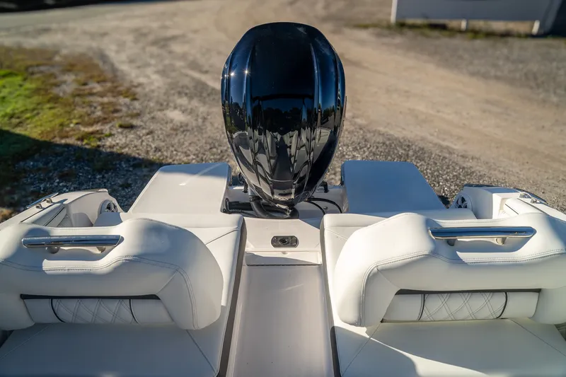 Slide: The Image of Regal LX 2 2026 - 15