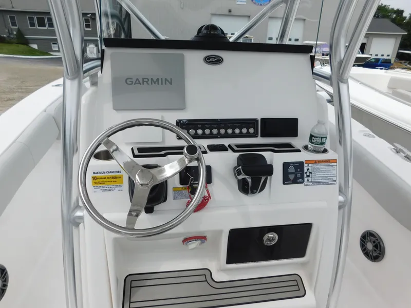 Slide: The Image of Sea Fox 248 Commander 2021 - 17