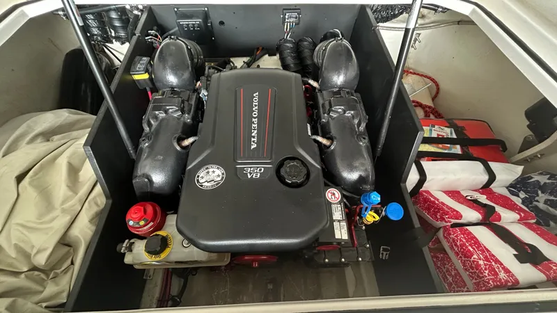 Slide: The Image of Regal LS6 2019 - 18