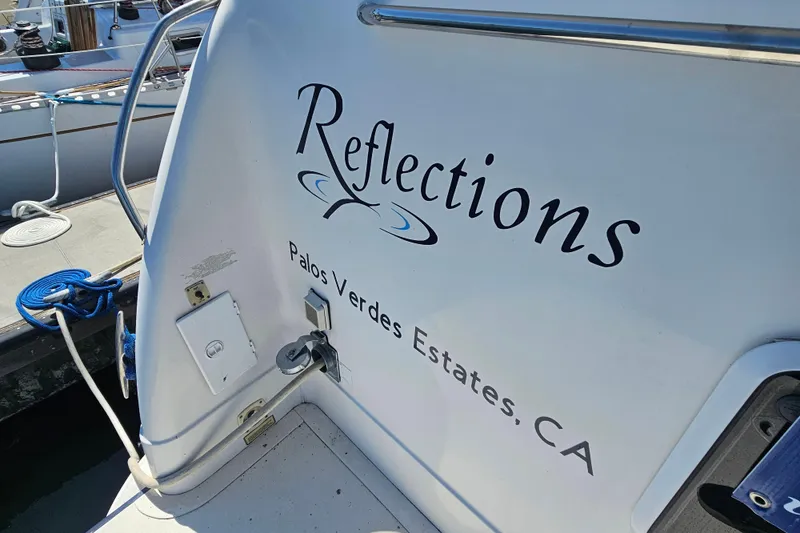 Slide: The Image of 2005 Sea Ray 390 Motor Yacht named "Reflections" docked in Palos Verdes Estates, CA. - 10