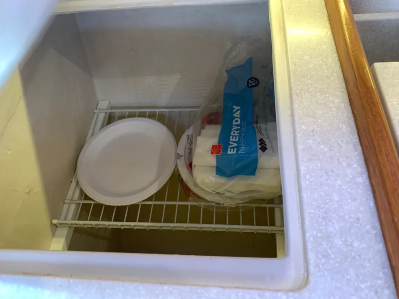 Slide: The Image of Catalina 385 2018 - 11